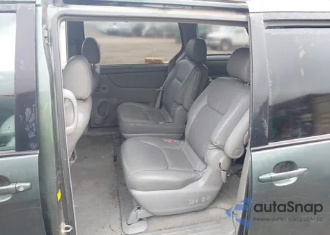 2004 Toyota Sienna Xle/Xle Limited from USA, damaged, VIN 5TDZA22C04S005371